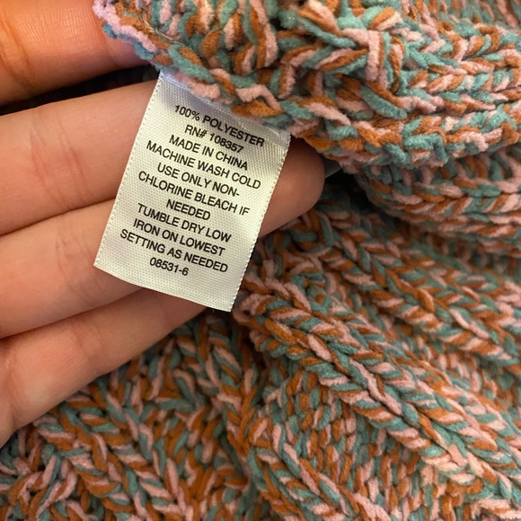 Arizona jean co. knitted crop sweater - Picture 4 of 6